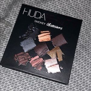 Hudabeauty Smokey obsessions